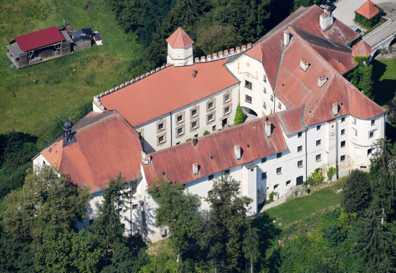 Schloss Ortenburg, Germany